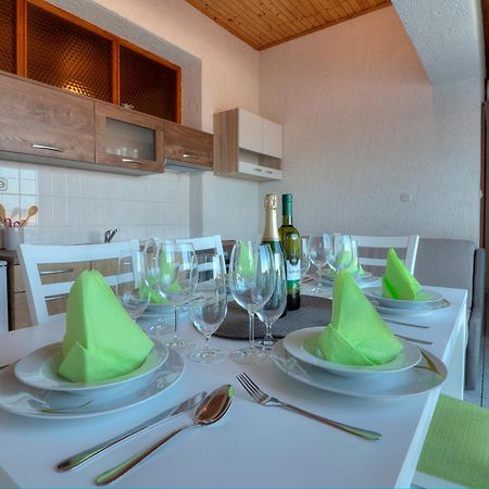 Senj Apartment Rum bild